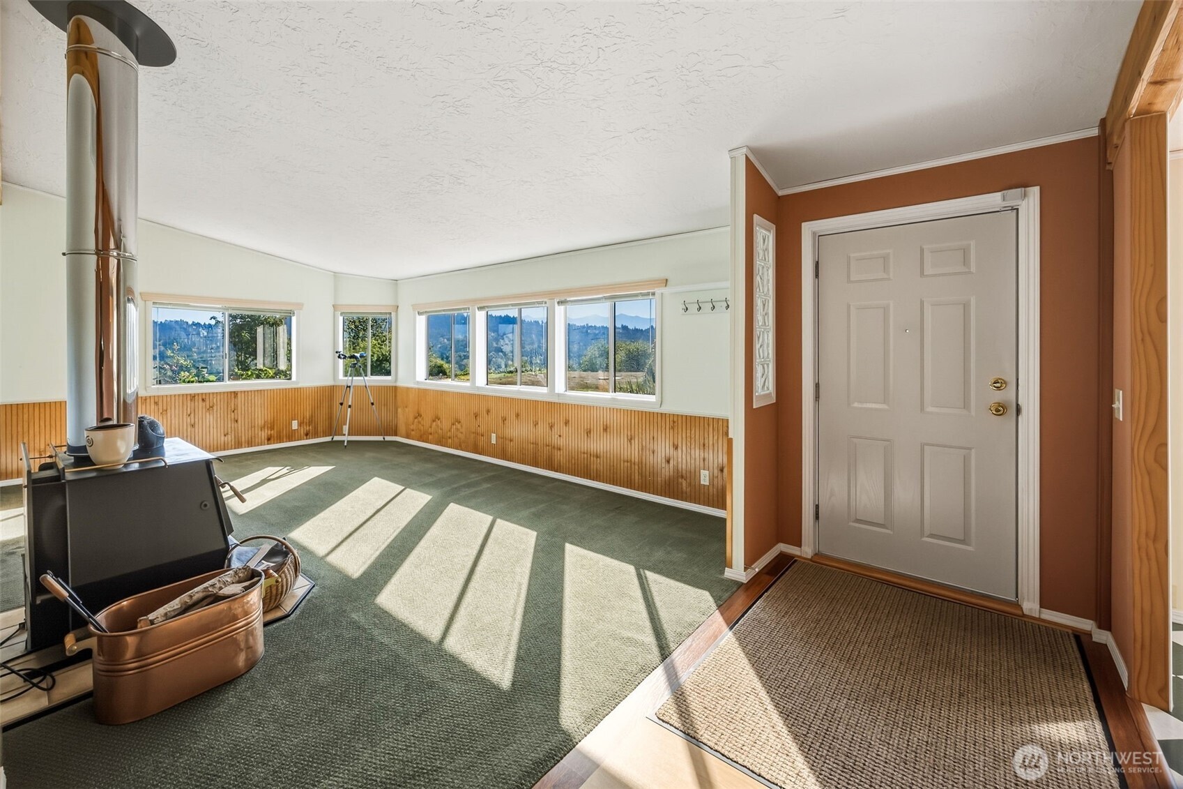 14317 Greenbelt Drive Property Photo 6