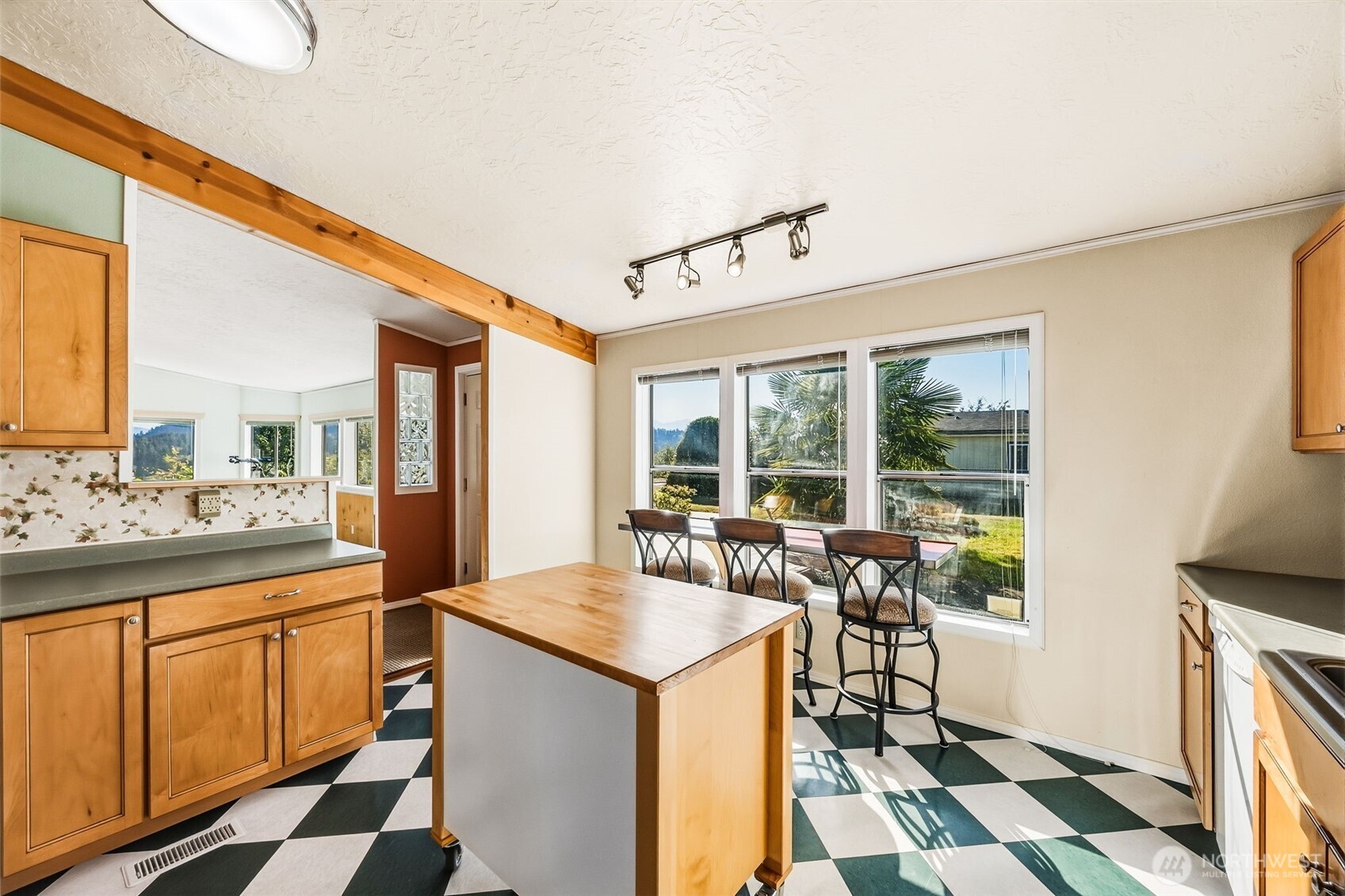 14317 Greenbelt Drive Property Photo 12