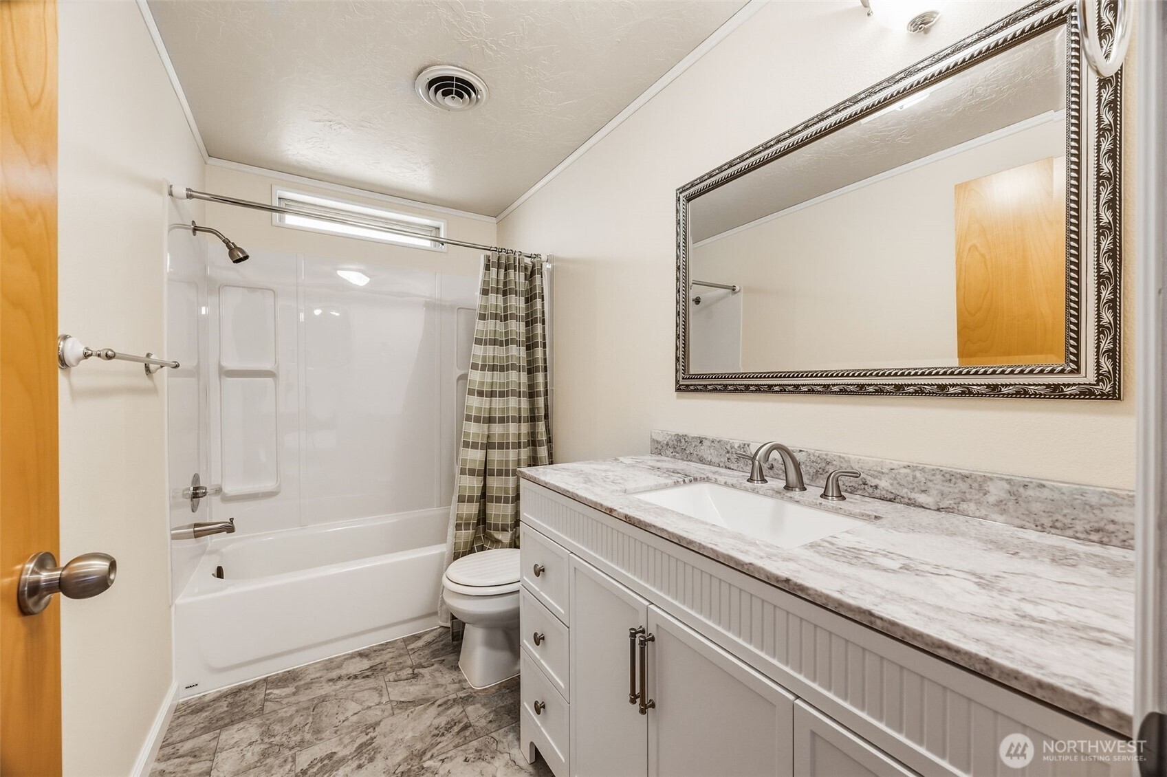 14317 Greenbelt Drive Property Photo 21