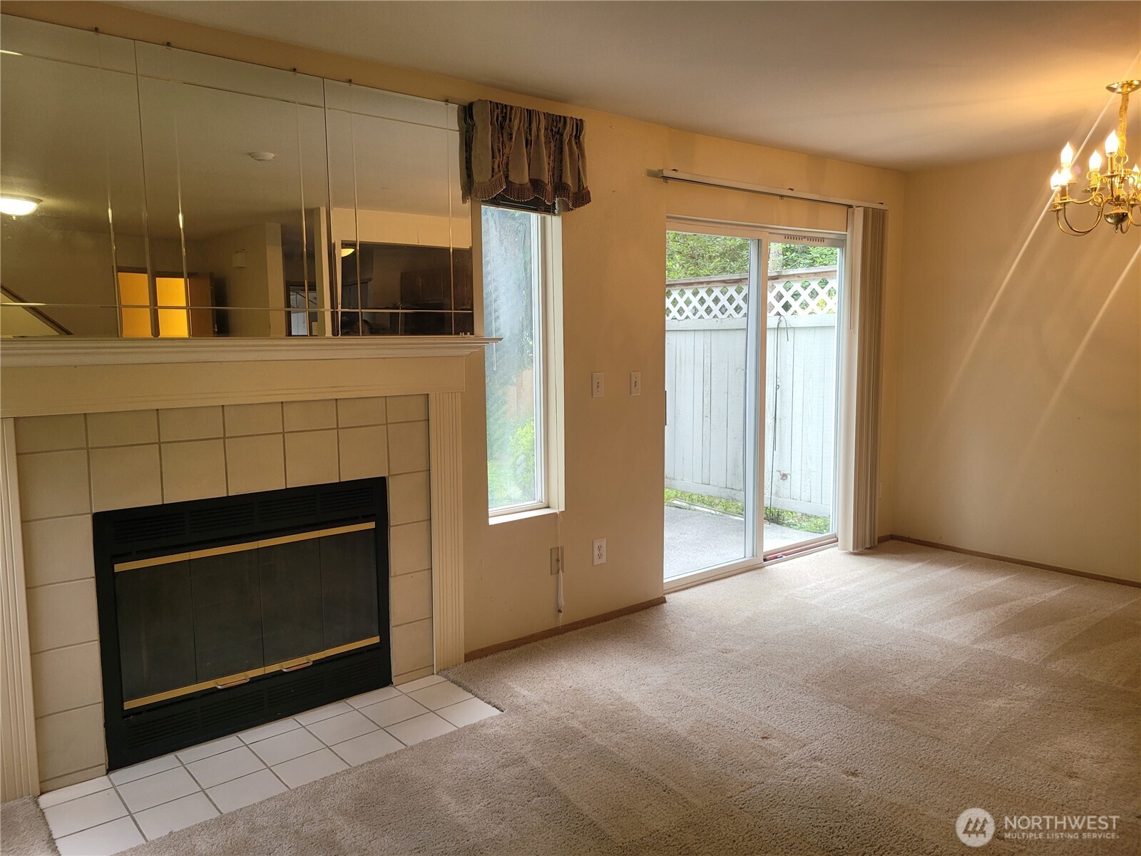5004 168 Street A Property Photo 2