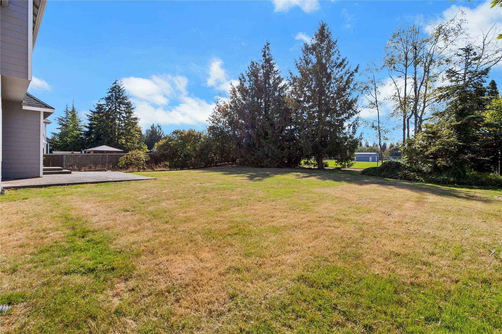1850 31st Avenue Property Photo 3