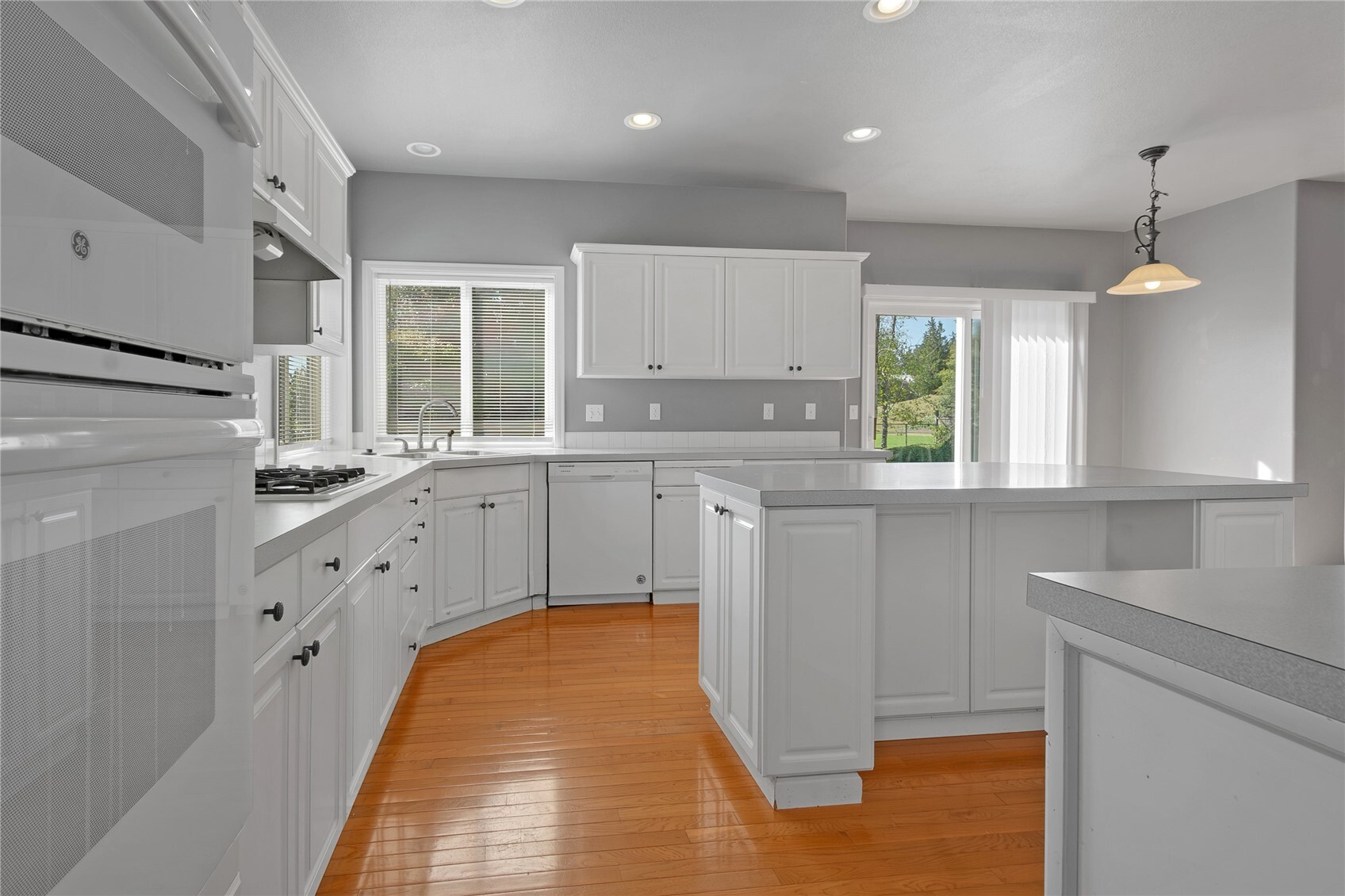 1850 31st Avenue Property Photo 13