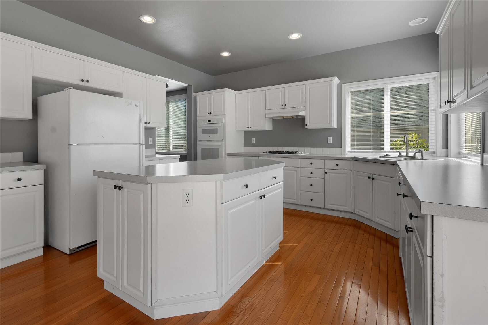1850 31st Avenue Property Photo 19