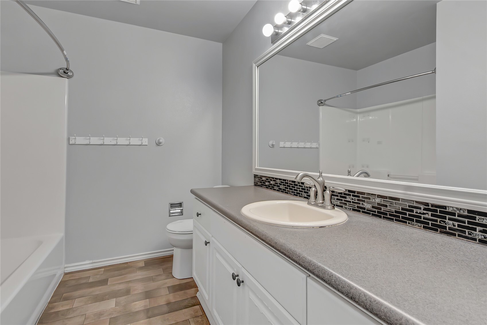 1850 31st Avenue Property Photo 34