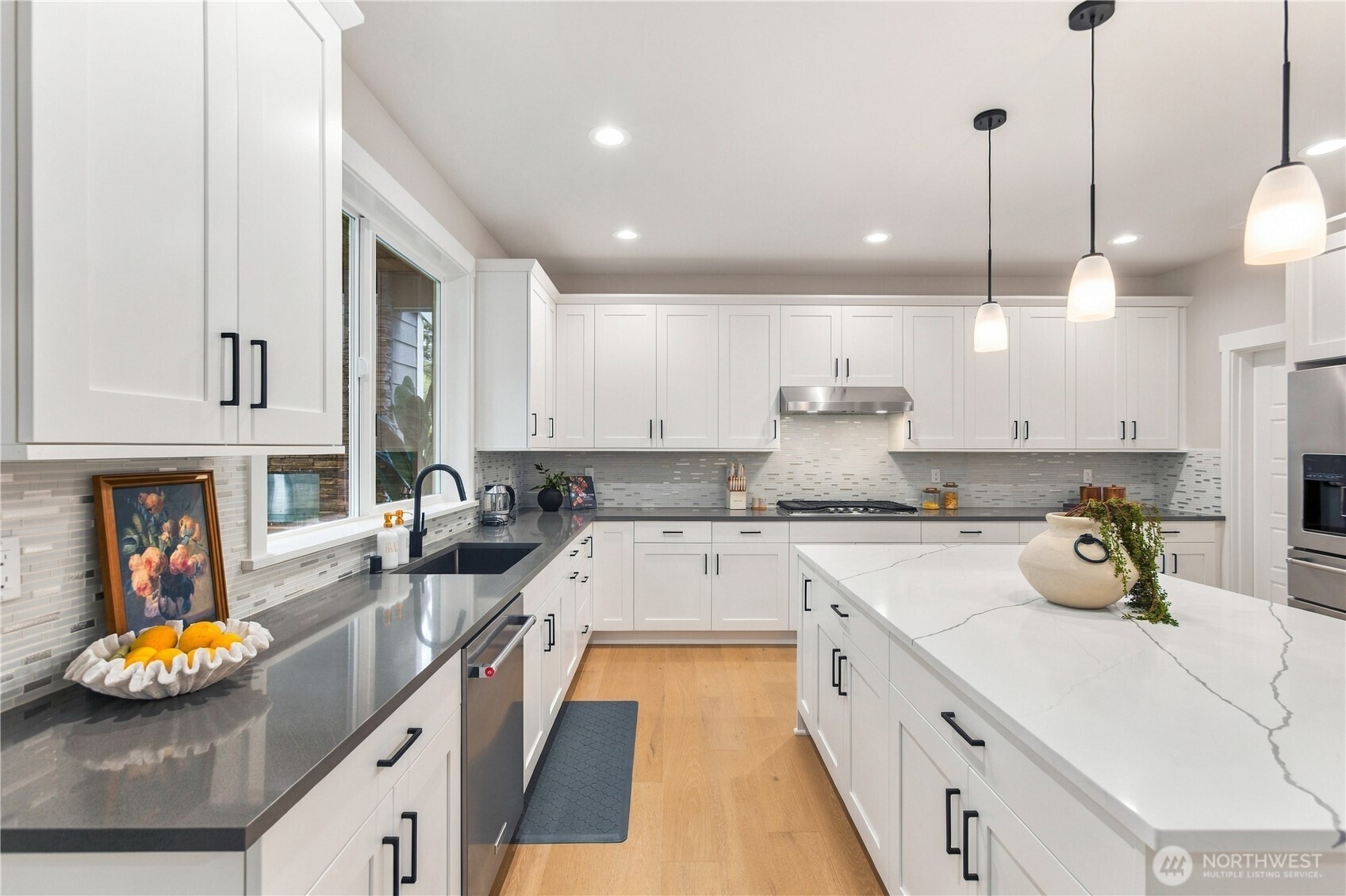 18305 Snohomish Avenue Property Photo 10