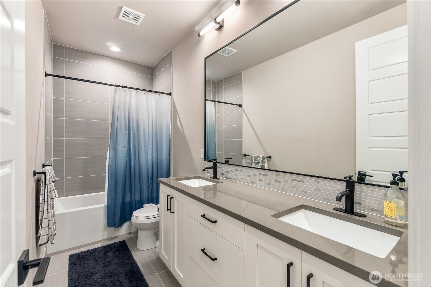 18305 Snohomish Avenue Property Photo 32