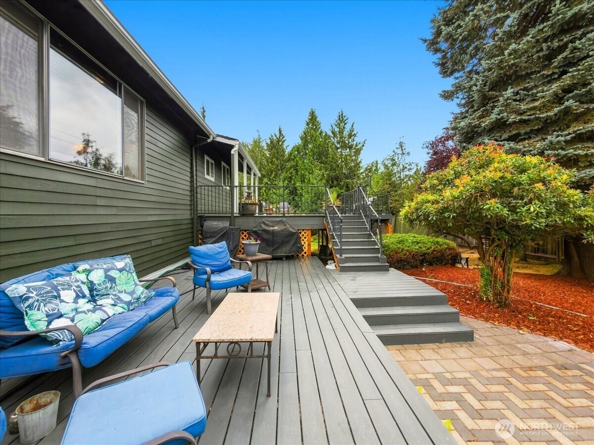 19607 136th Place Property Photo 29