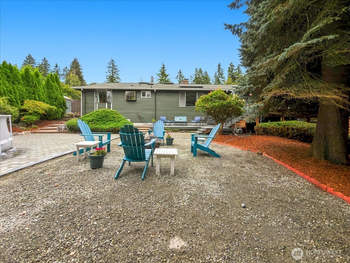 19607 136th Place Property Photo 30
