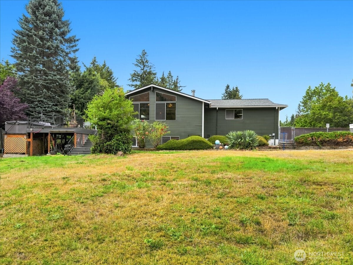 19607 136th Place Property Photo 31