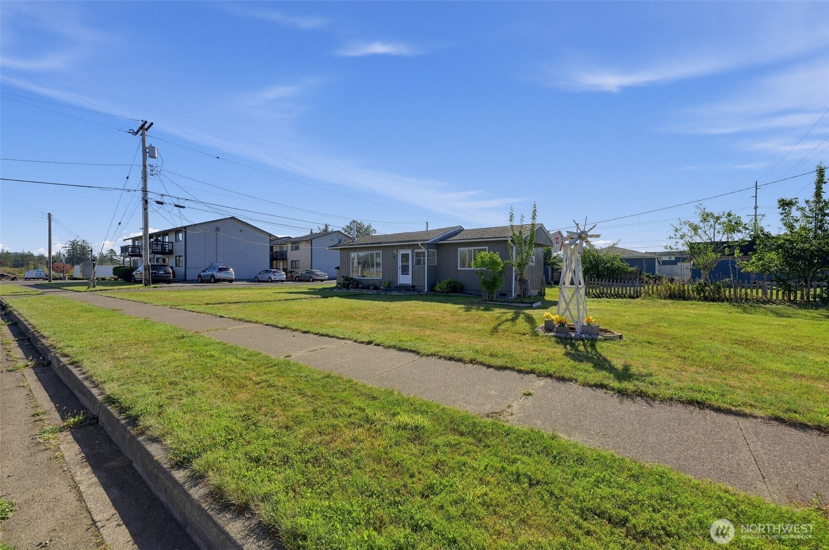 117 J Street Property Photo 3