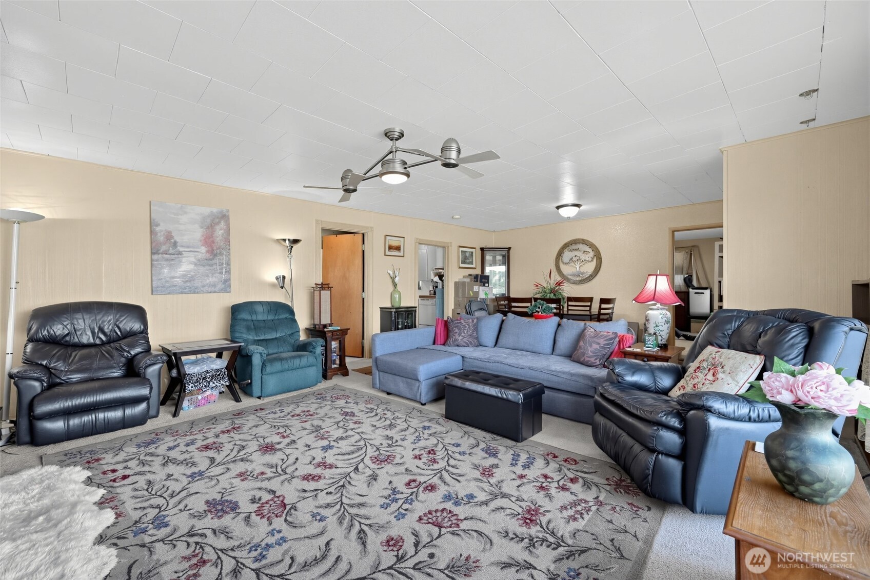 117 J Street Property Photo 5