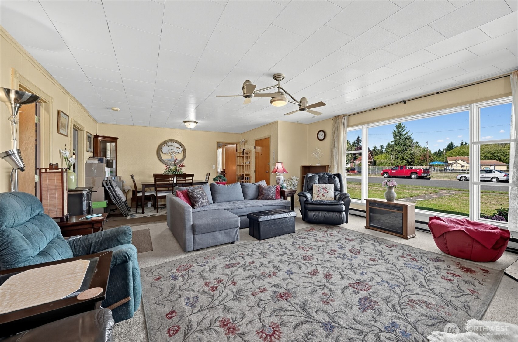117 J Street Property Photo 6