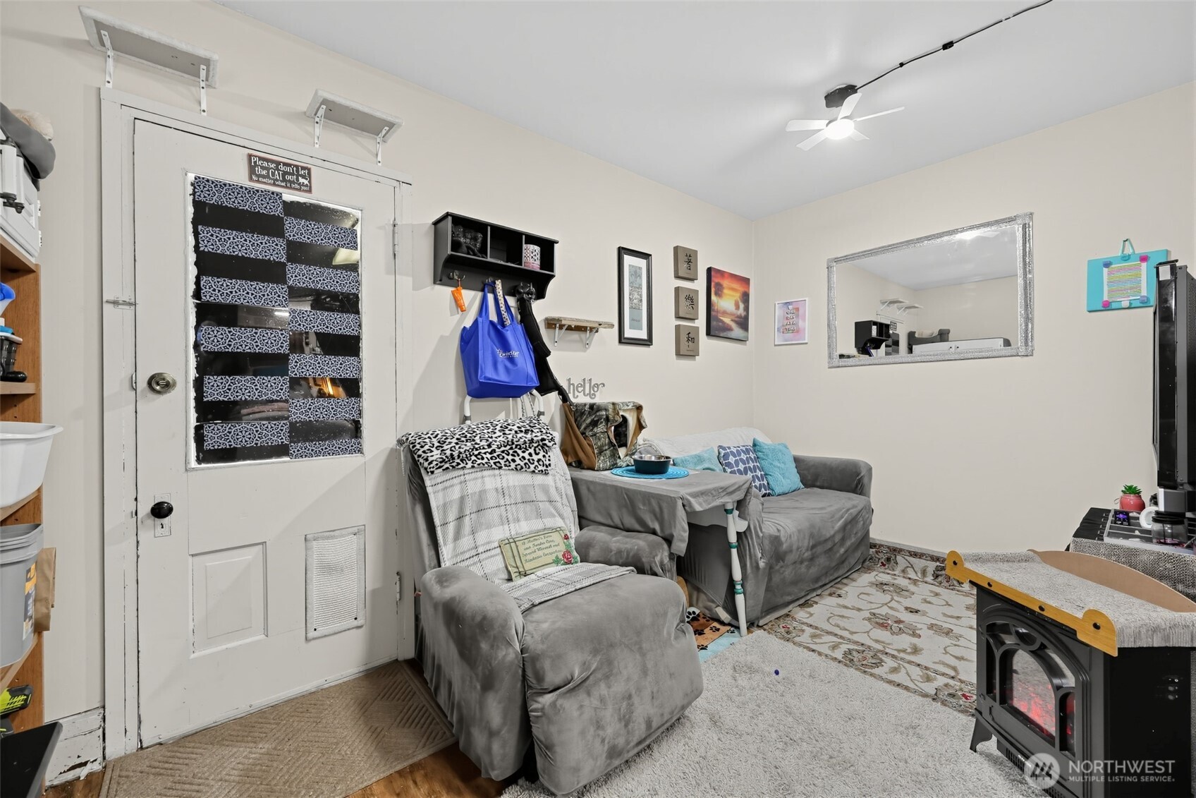 117 J Street Property Photo 8