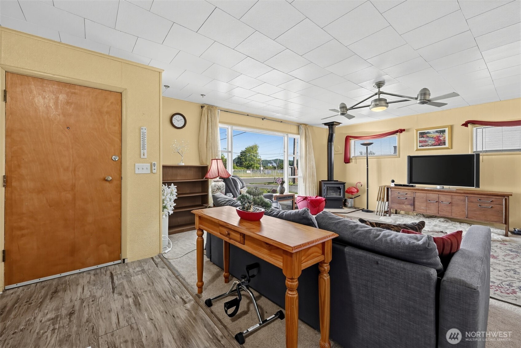 117 J Street Property Photo 11