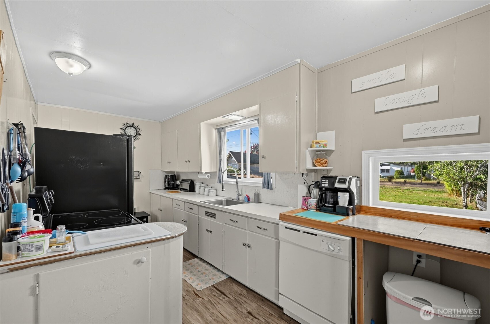 117 J Street Property Photo 13