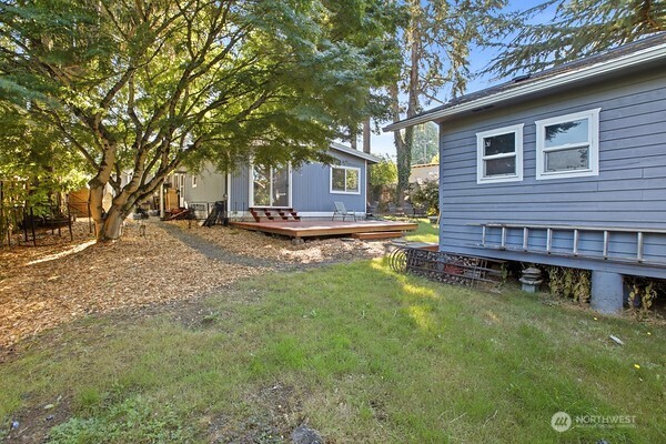 8022 S 112 Street Property Photo 12