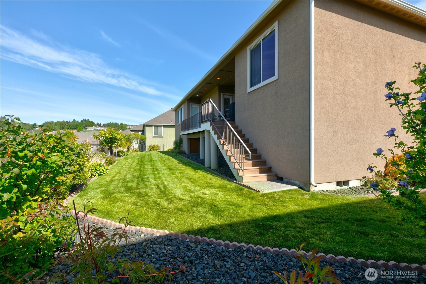 604 N 72nd Avenue Property Photo 30