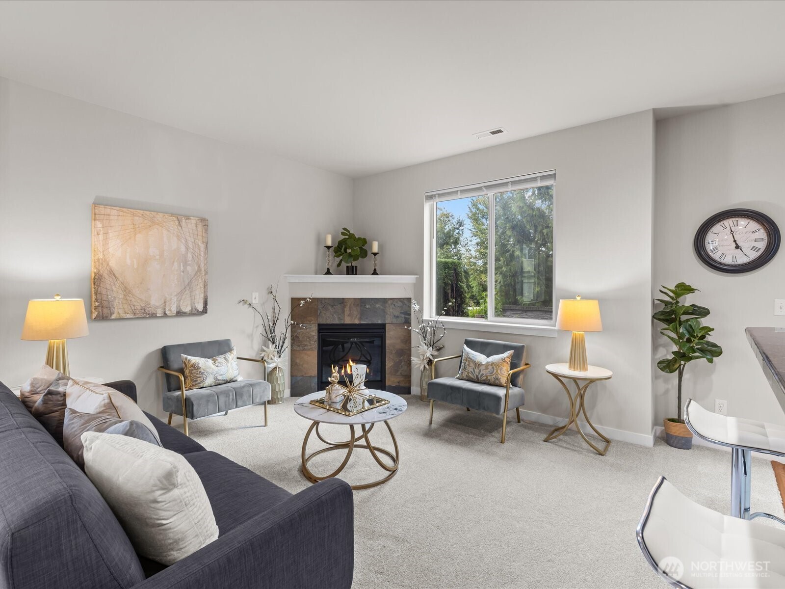 1325 52nd Street Property Photo 4