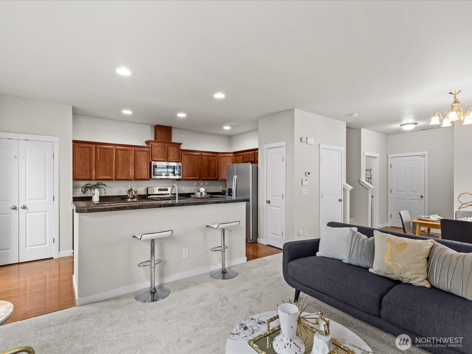 1325 52nd Street Property Photo 10