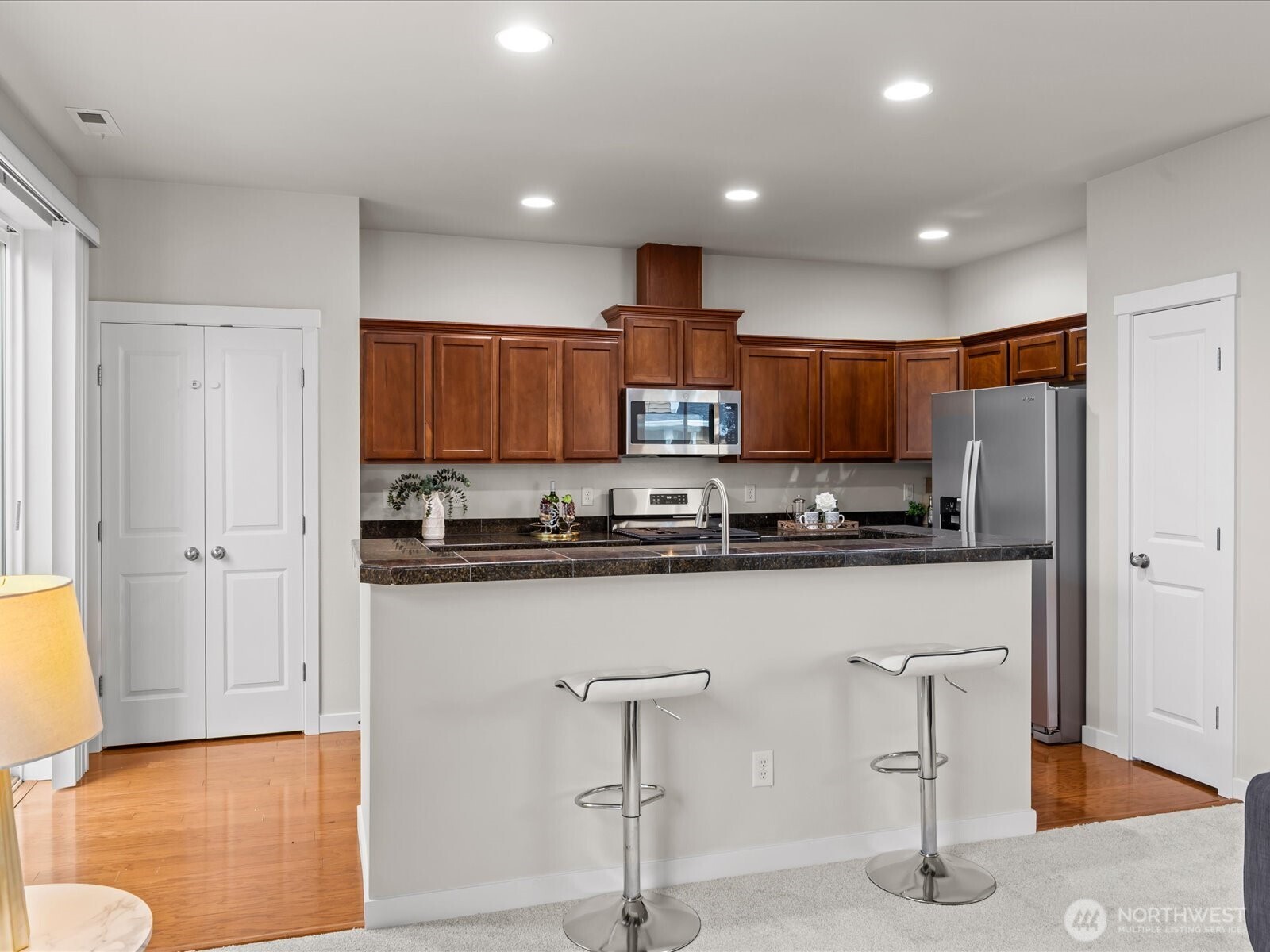 1325 52nd Street Property Photo 11