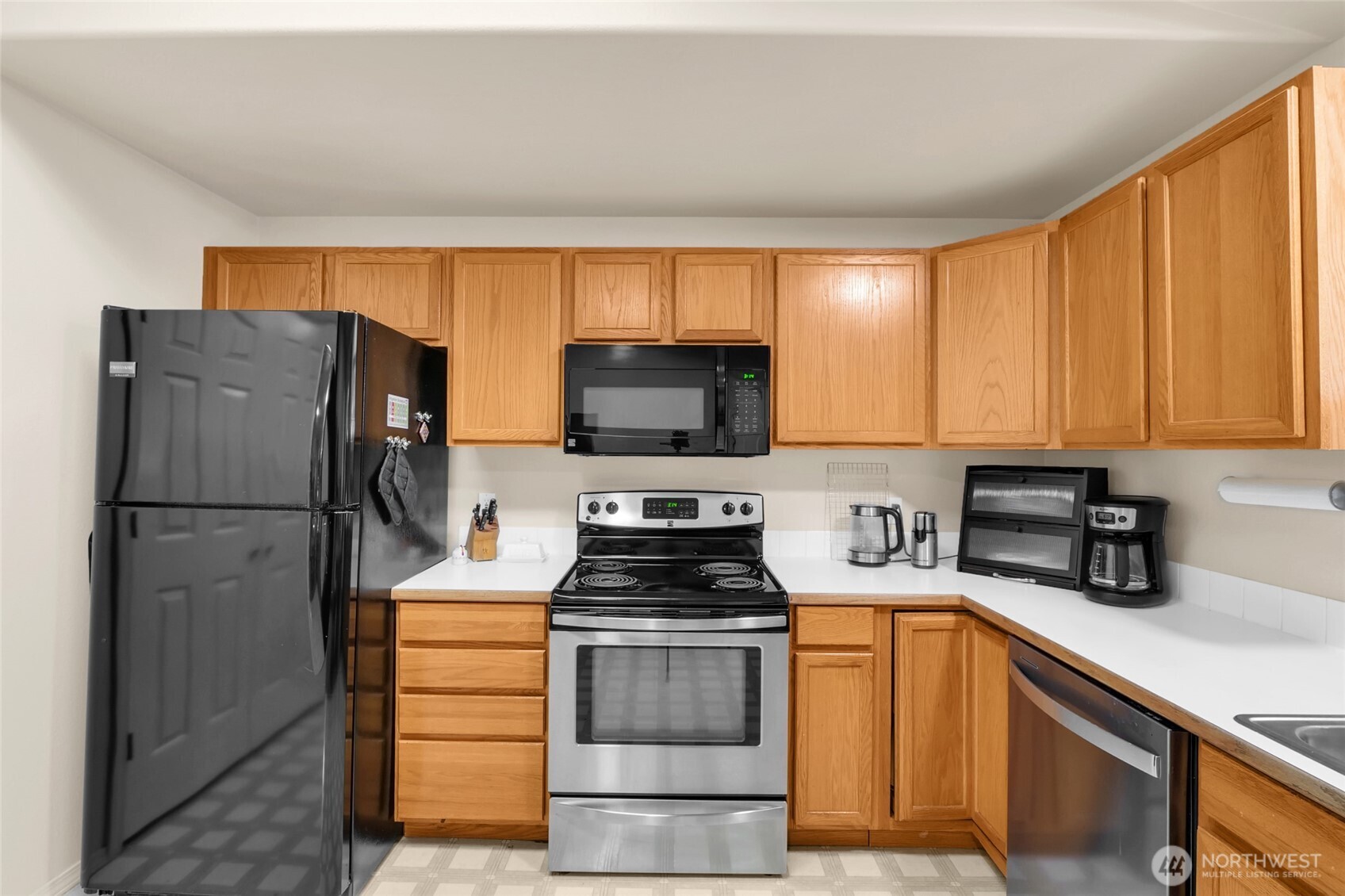1720 Pirate Lane Property Photo 15