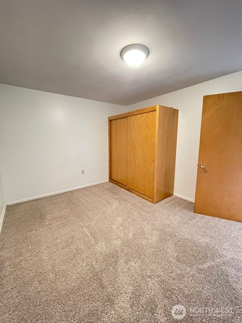 5127 Colby Avenue 3 Property Photo 7