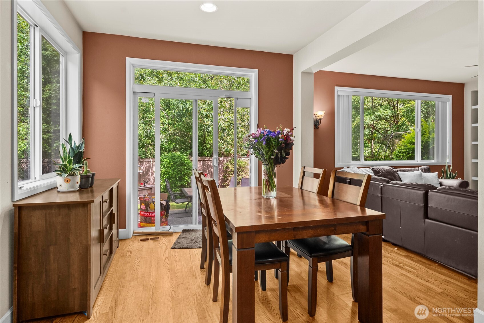 8610 Leitz Avenue Property Photo 12