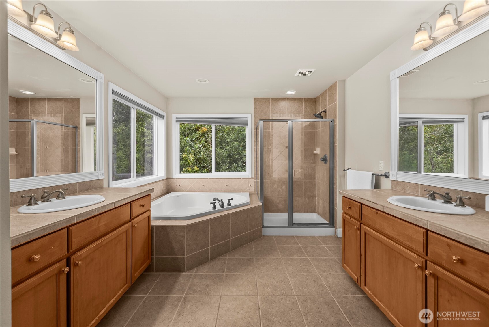 8610 Leitz Avenue Property Photo 20