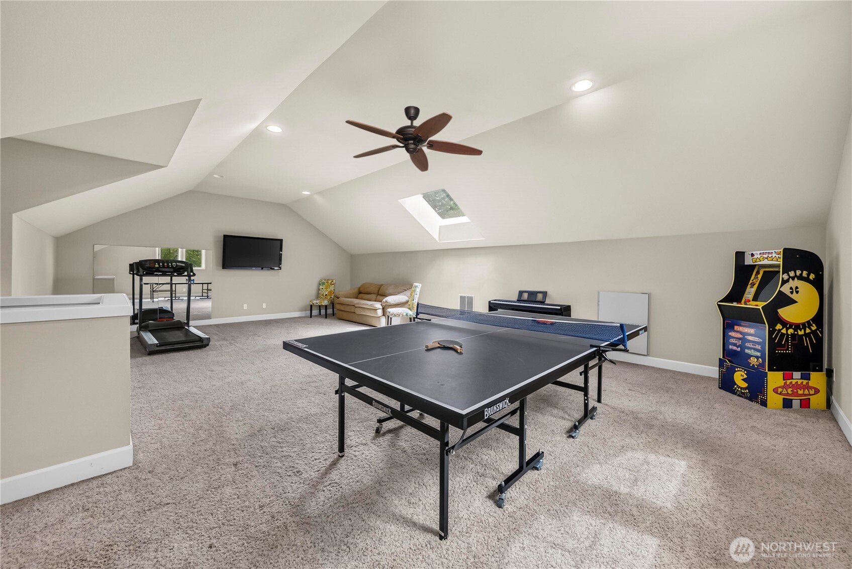 8610 Leitz Avenue Property Photo 27