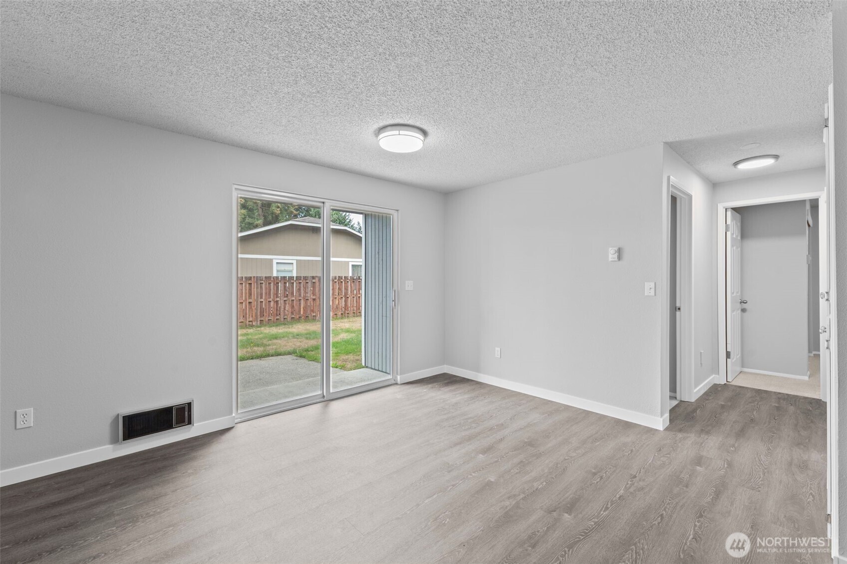 14209 14211 107th Avenue Ct Property Photo 23