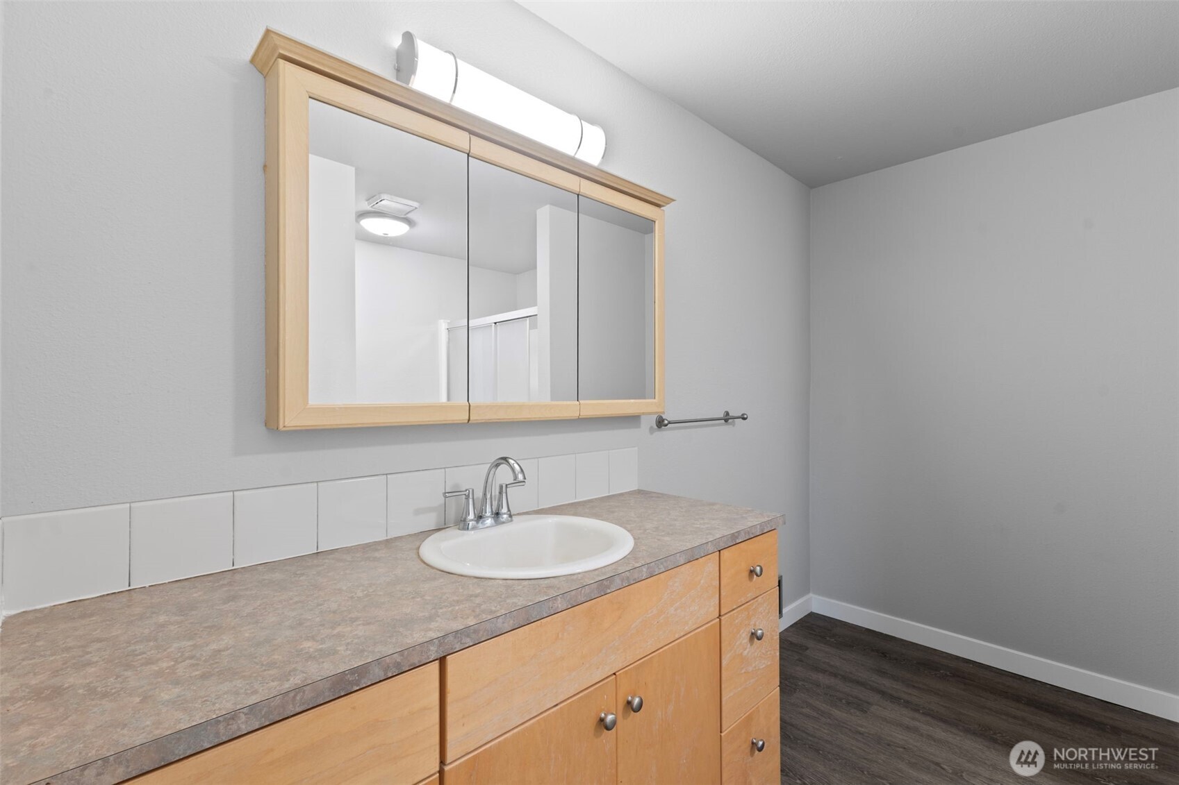 14209 14211 107th Avenue Ct Property Photo 27
