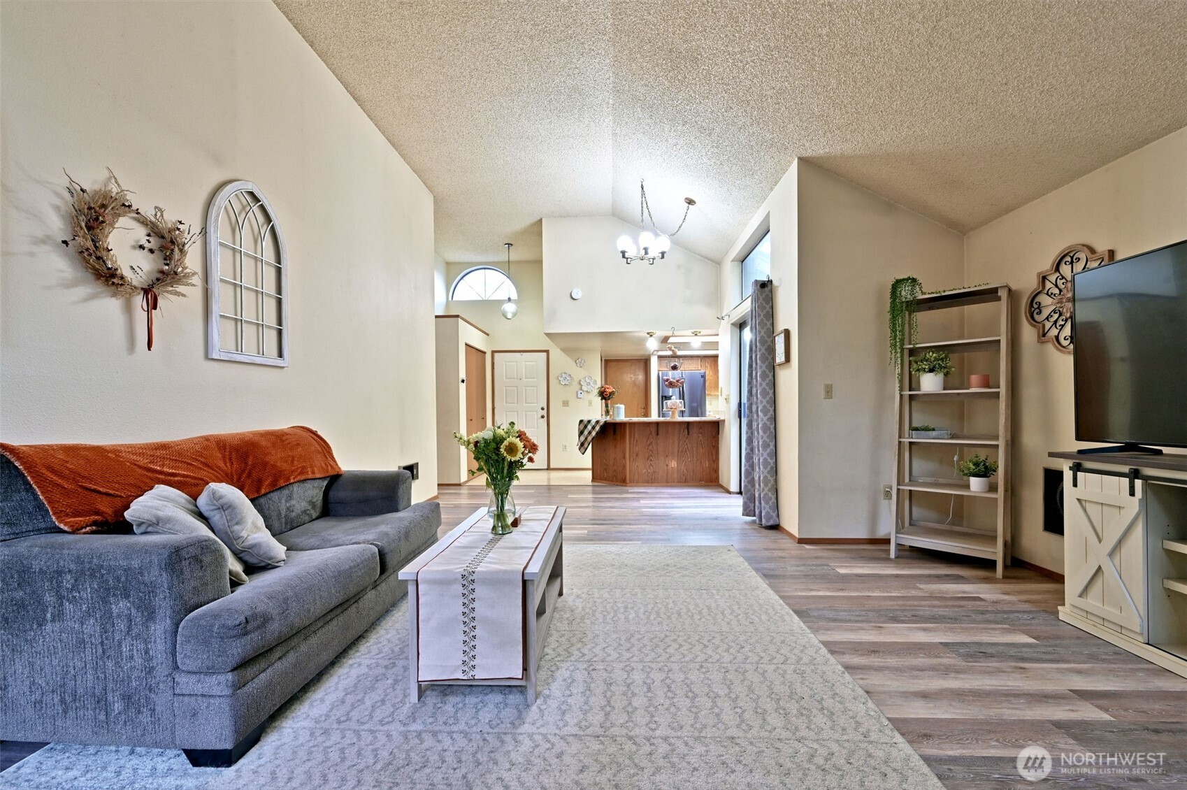 7601 Colony Court Property Photo 9