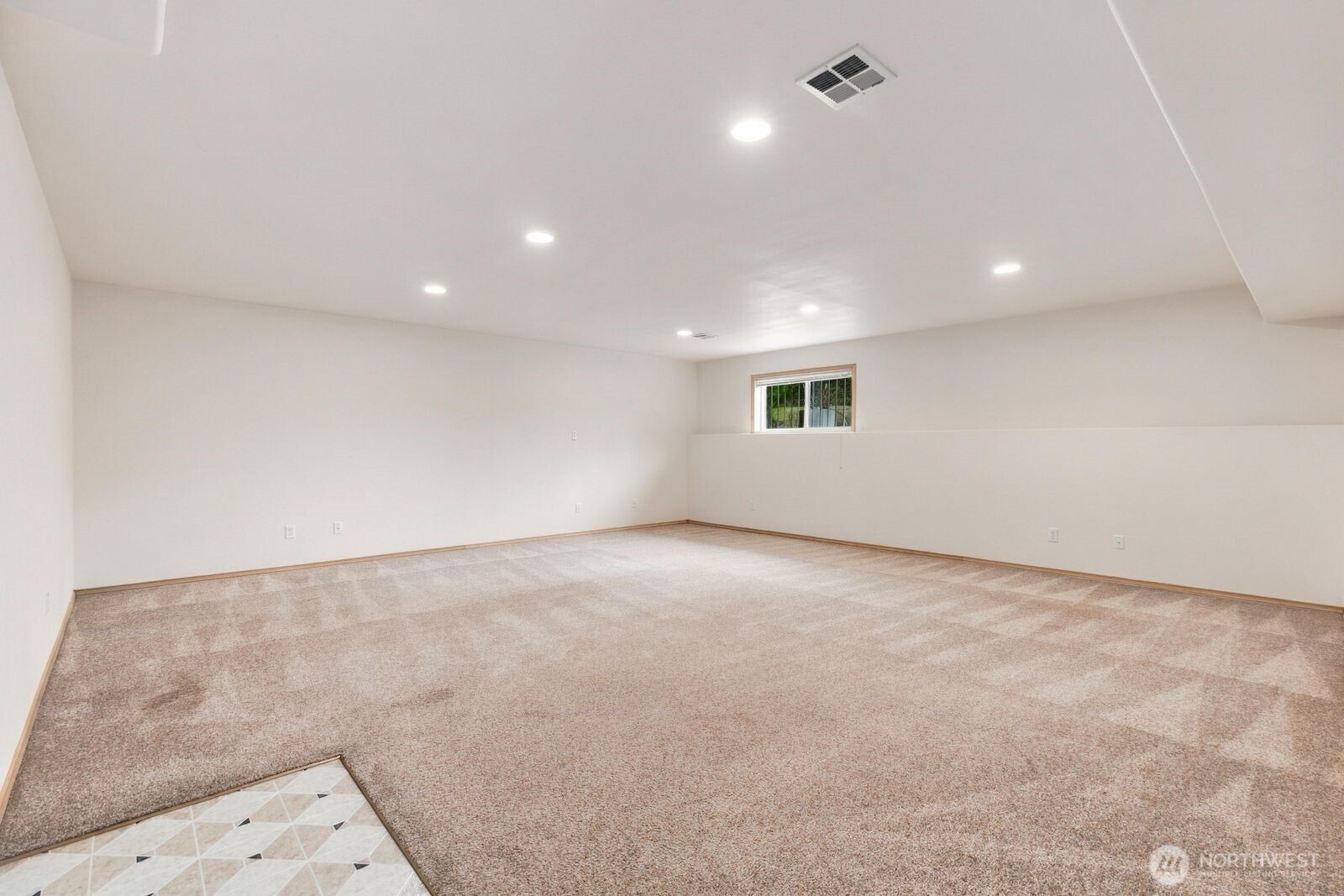 10120 52nd Street Property Photo 26