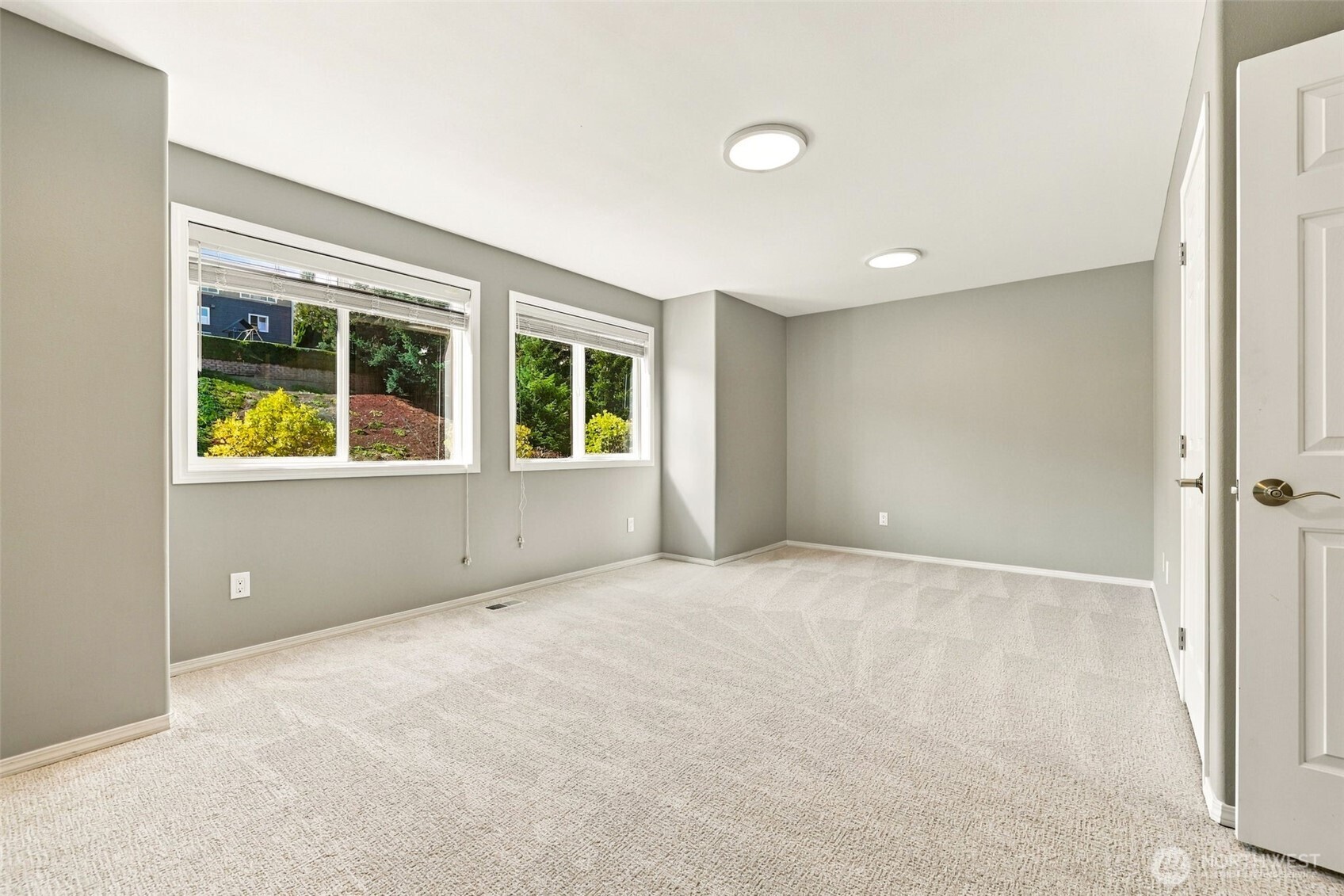 4407 Country Club Drive Property Photo 32