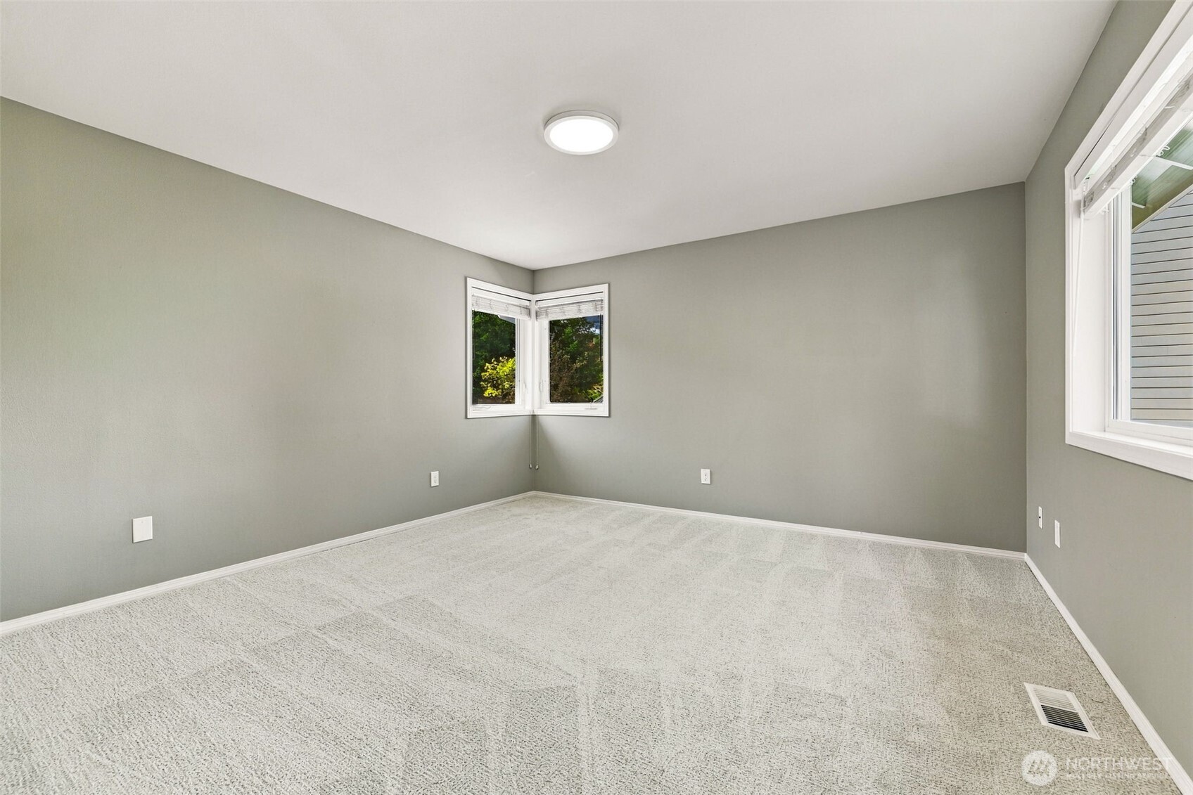 4407 Country Club Drive Property Photo 36