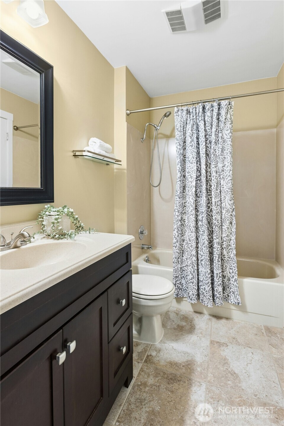 6 Lake Bellevue Drive 209 Property Photo 18