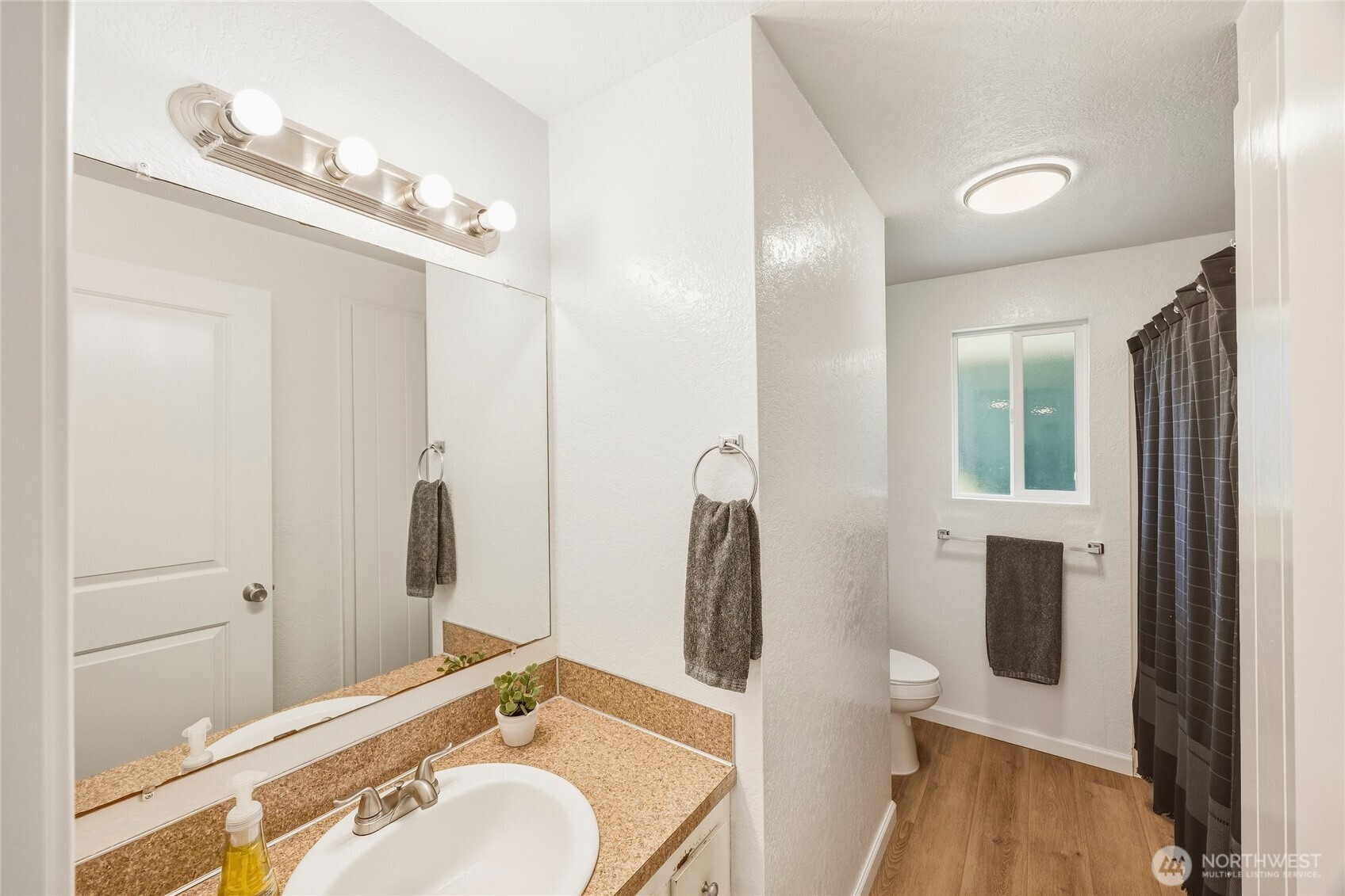 1019 Sterling Street Property Photo 29
