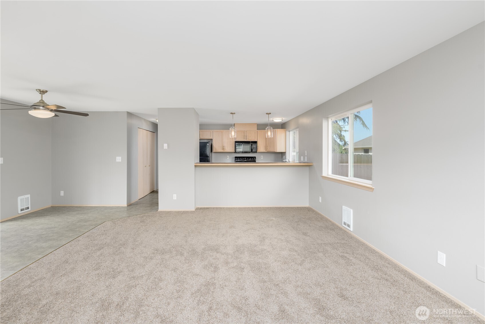 121 Alpine Loop Property Photo 6