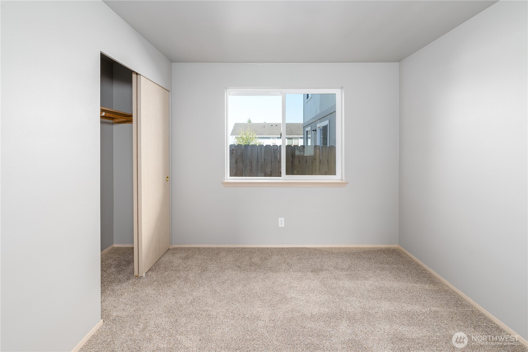 121 Alpine Loop Property Photo 32