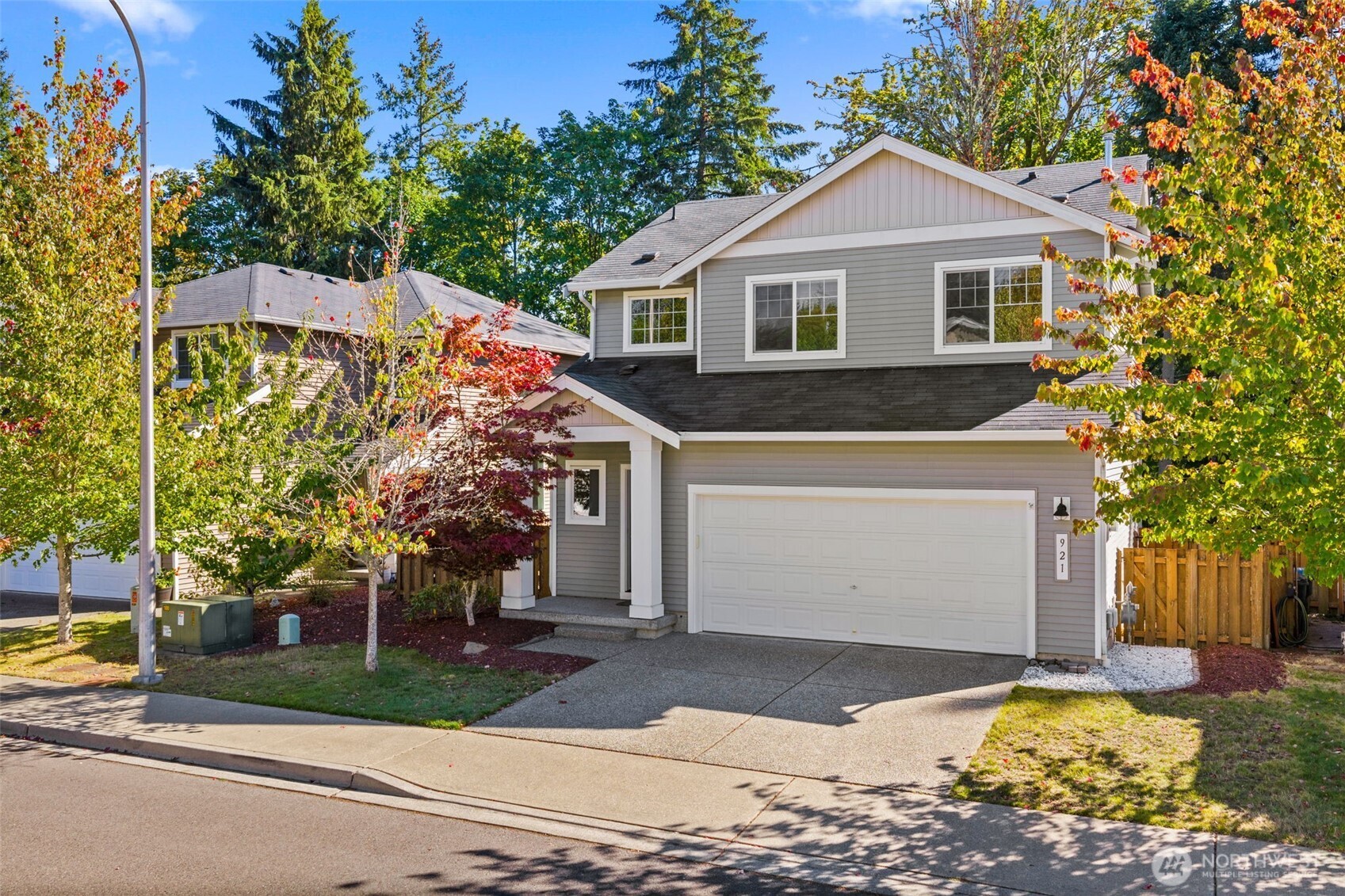 921 Ebbets Drive Property Photo 1