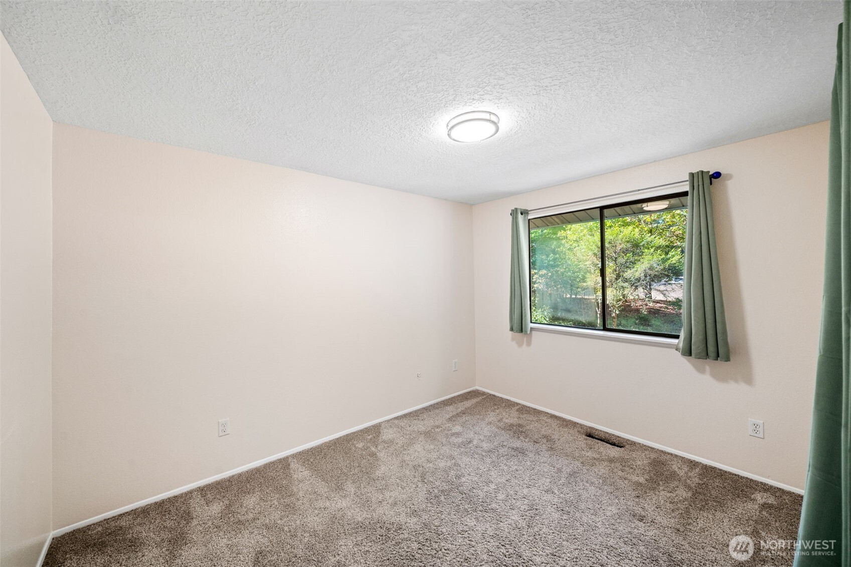2191 Lakemoor Drive Property Photo 15