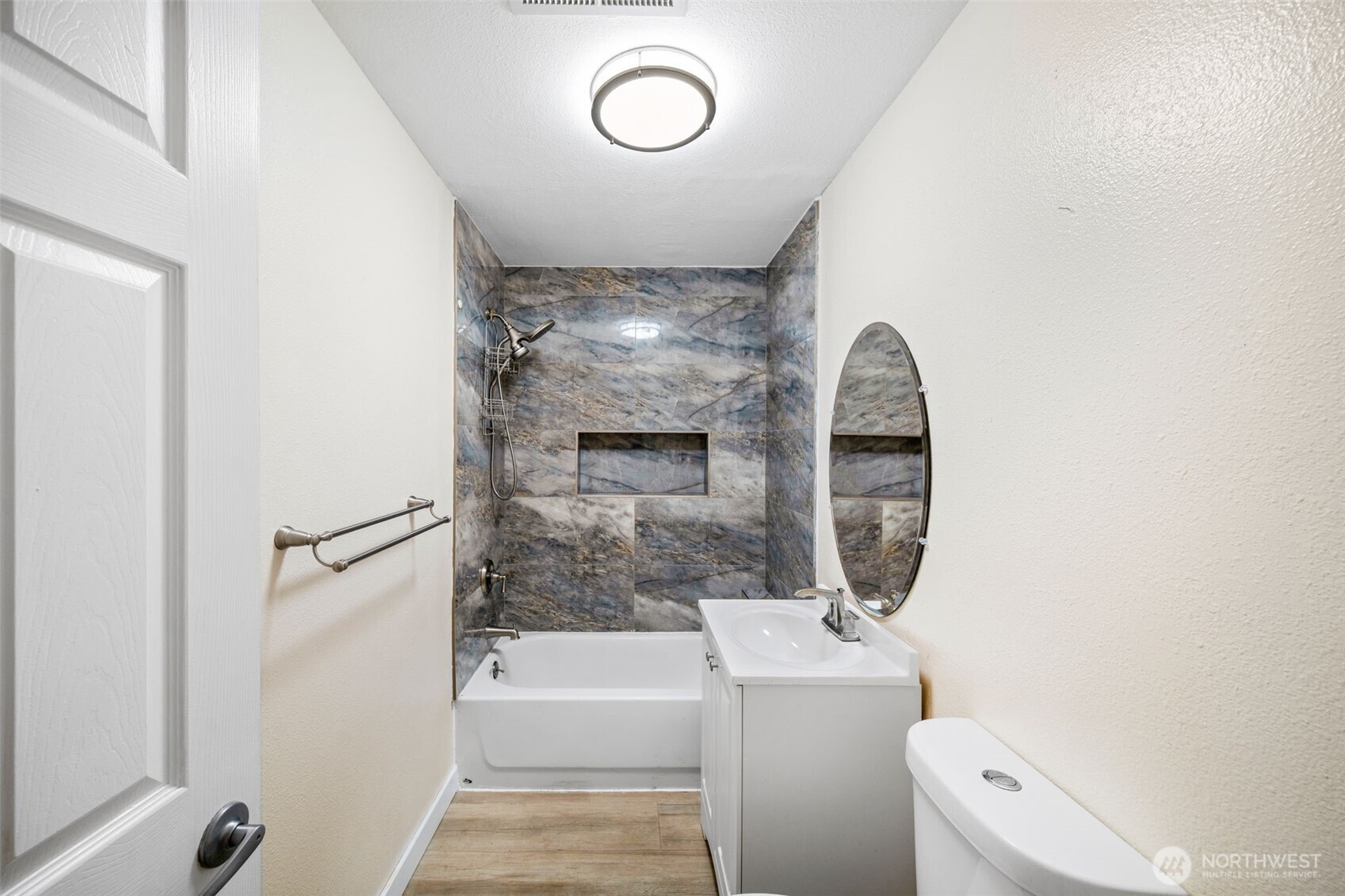 2191 Lakemoor Drive Property Photo 24