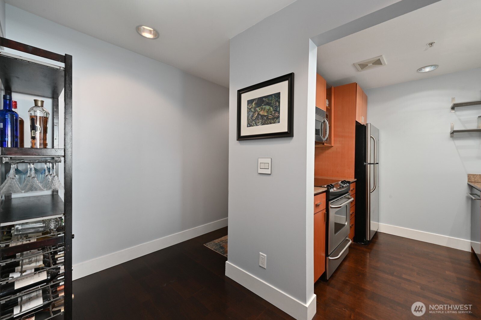 1711 E Olive Way 305 Property Photo 6