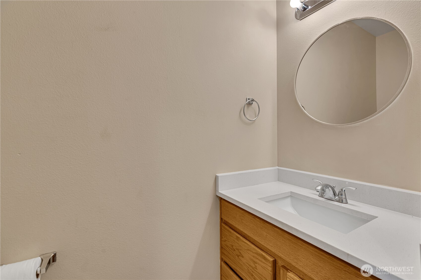 1939 I Street C Property Photo 10