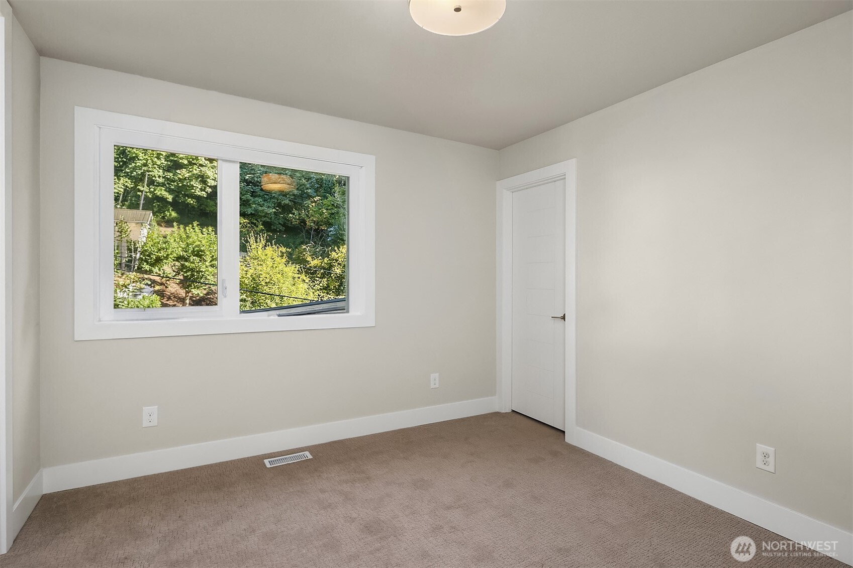 12409 68th Avenue Property Photo 26