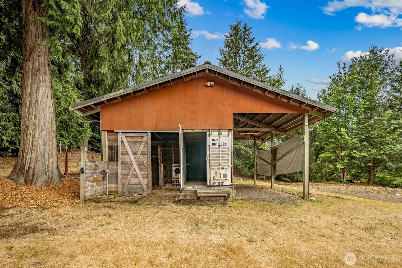 14908 221st Avenue Property Photo 5