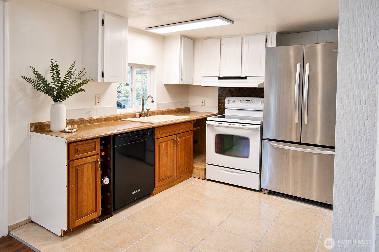 10515 Woodinville Dr 95 Property Photo 6