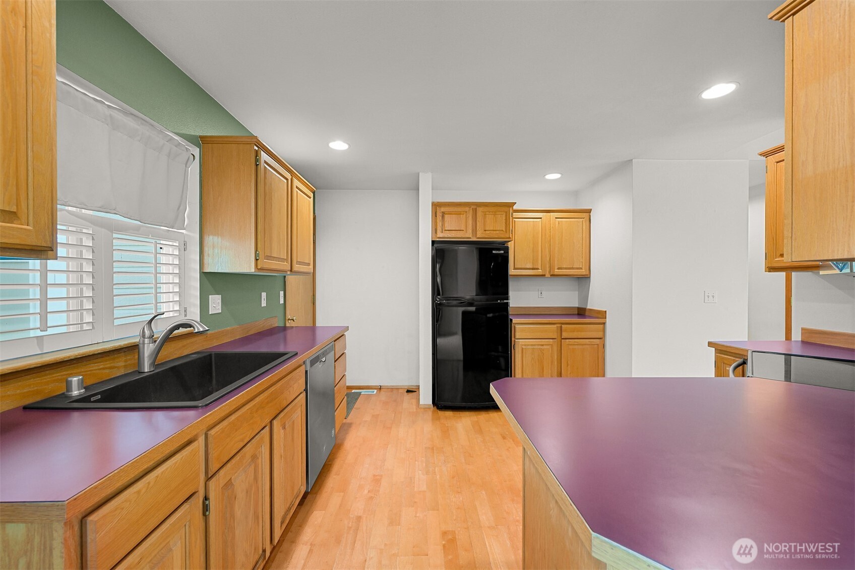 2225 Dogwood Street Property Photo 13