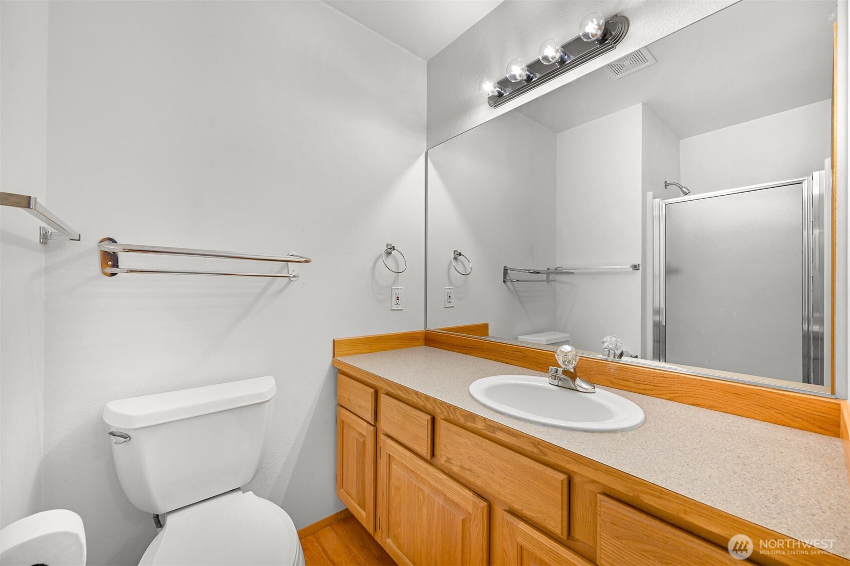 2225 Dogwood Street Property Photo 23