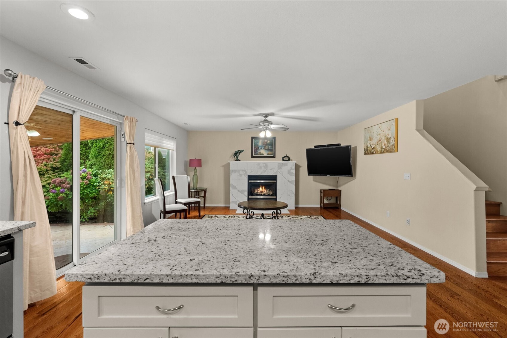 9407 185th Street Ct Property Photo 13